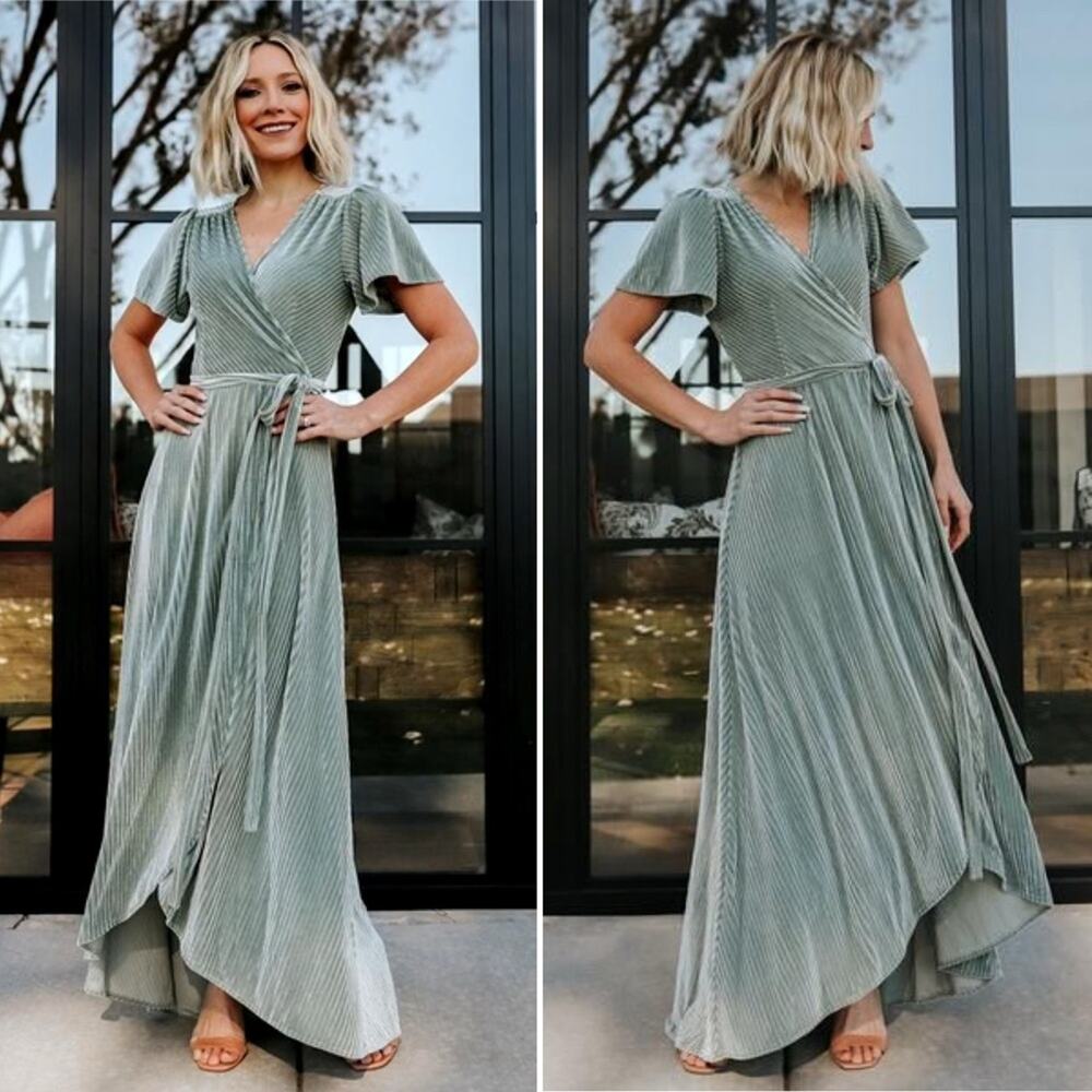 Elegant Green Wrap Dress